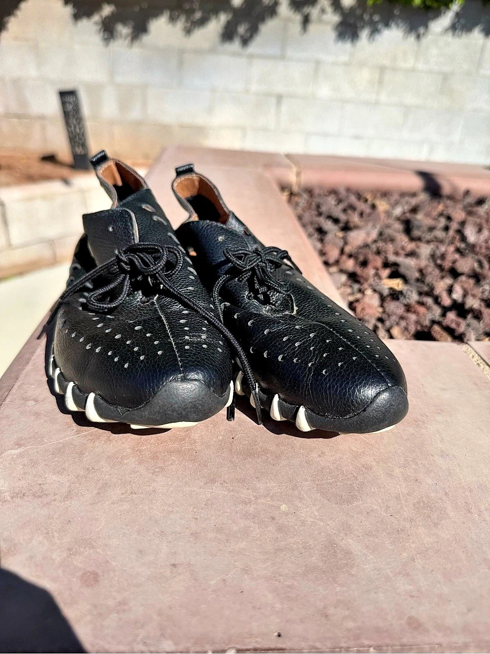 Litfoot Black Comfy leather Sneakers